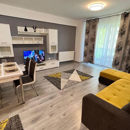 Apartment Robedy มามายา ภายนอก รูปภาพ