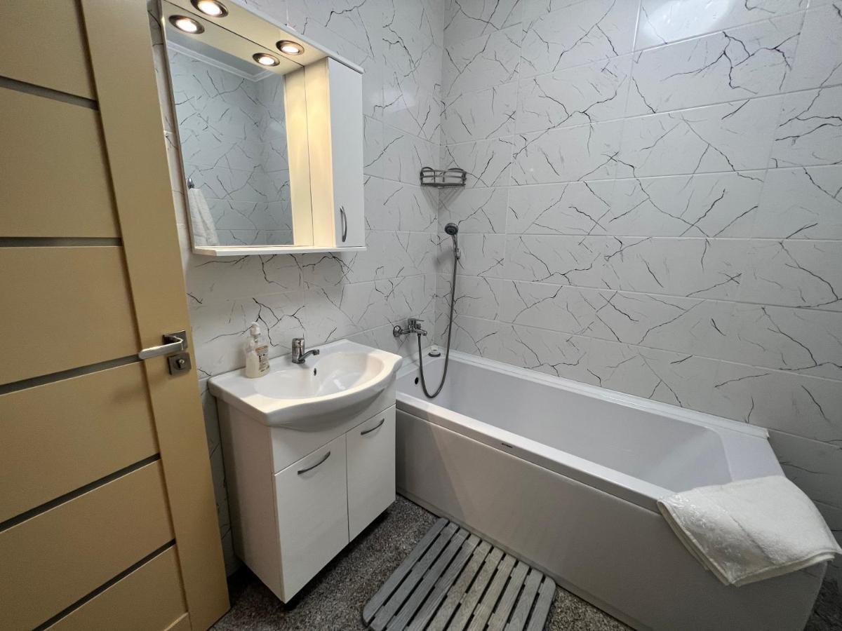 Apartment Robedy มามายา ภายนอก รูปภาพ